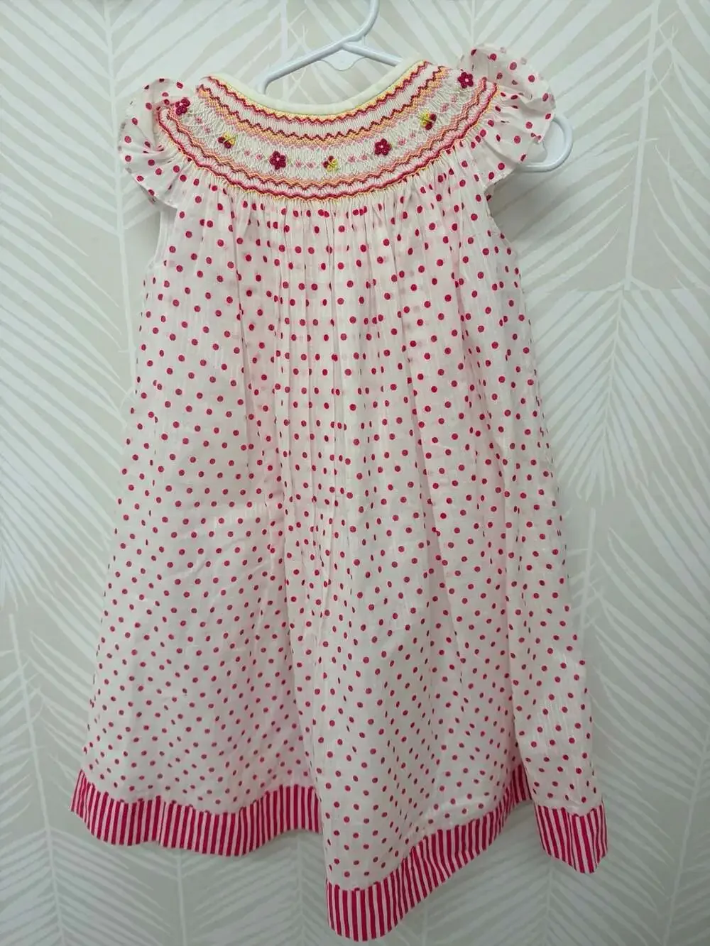 Will'beth Pink and White Polka Dot Smocked Dress with Flutter Sleeves Size 3T